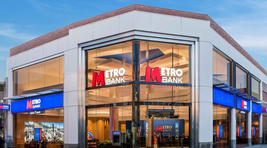 瑞银Q2减持美股科技股，聚焦纳斯达克100指数回调