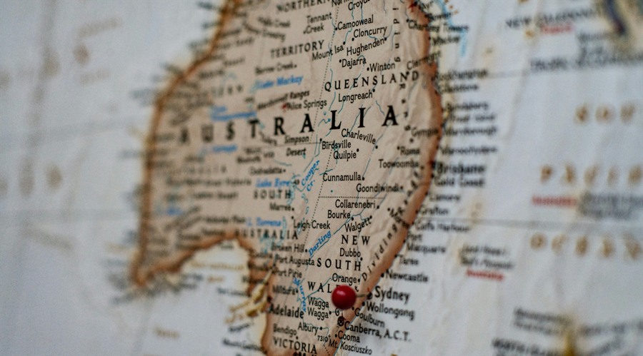 “木头姐”精准打新:豪购加密货币交易所Bullish(BLSH.US)250万股,上市首日暴涨84%