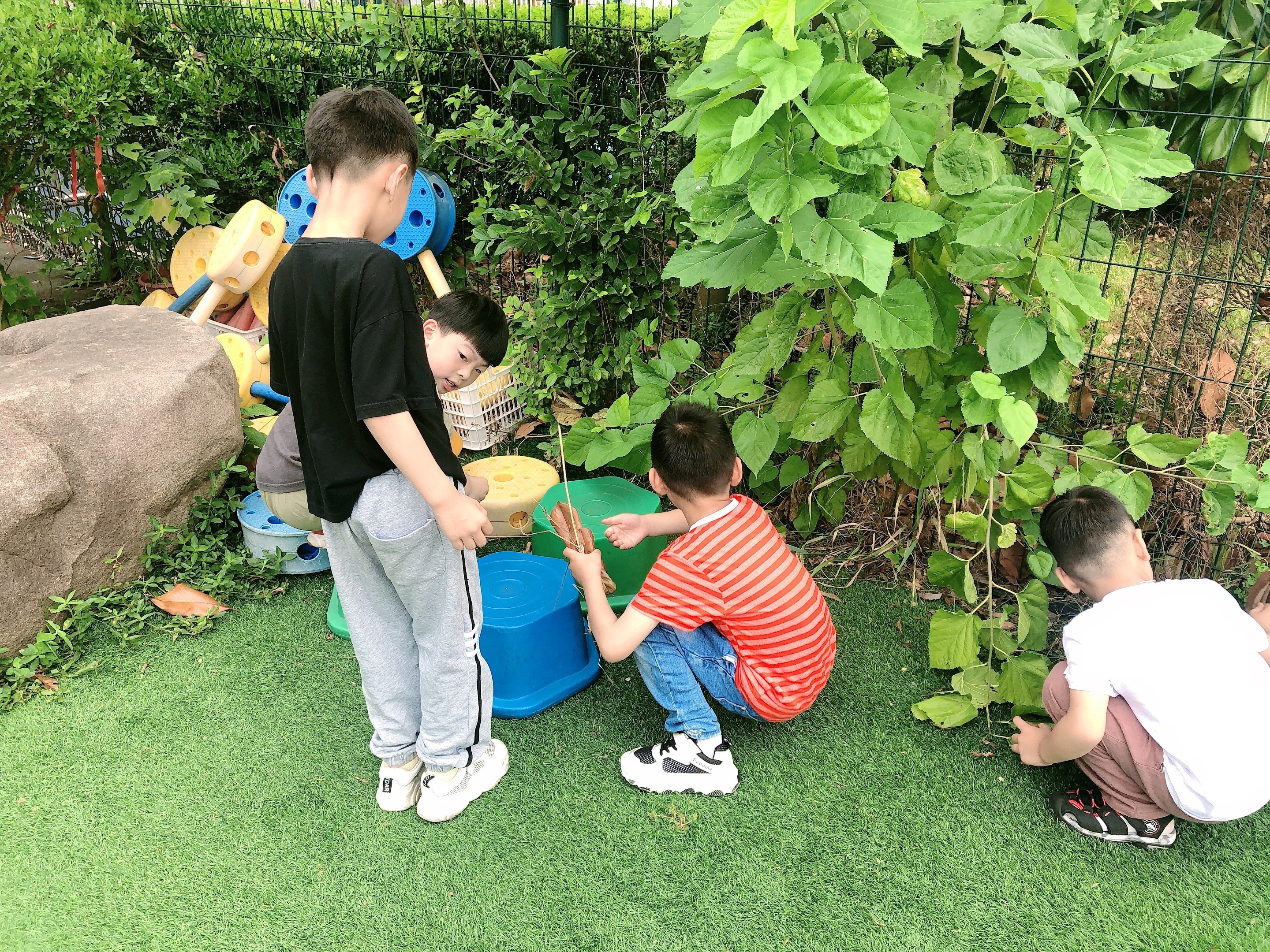 暴雨橙色预警生效中!深圳铁路部分列车停运